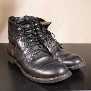 Red Wing Heritage Iron Ranger 8114